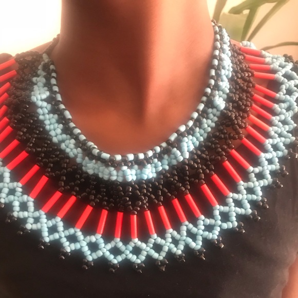 Handmade in West Africa . Unique chocker design. - Picture 1 of 3